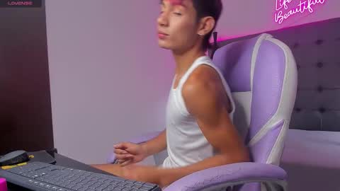 angel online show from 11-28-25, 12:41