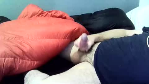 Snapshot of dave19704321 chatting on 12-22-25, 04:31 dave19704321 online show from 12-22-25, 04:31