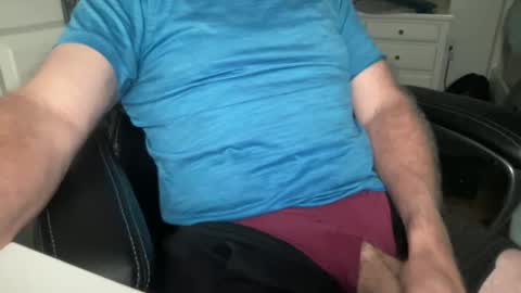 Snapshot of dave_bangswell chatting on 09-19-25, 04:58 Dave online show from 09-19-25, 04:58