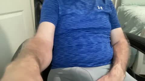 Snapshot of dave_bangswell chatting on 11-04-25, 01:21 Dave online show from 11-04-25, 01:21