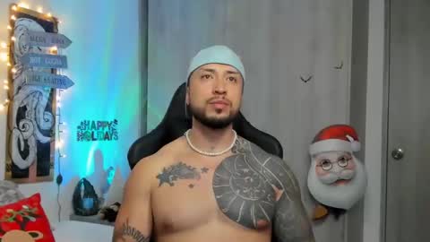 DAVE MAX online show from 12-29-24, 02:17