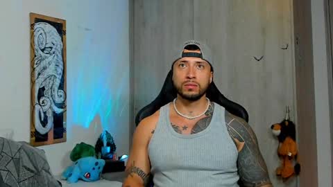 DAVE MAX online show from 01-20-25, 03:15