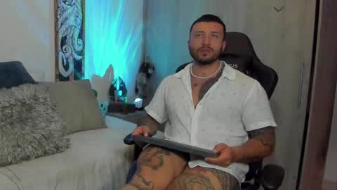 DAVE MAX online show from 02-24-25, 02:30