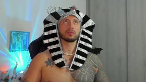 DAVE MAX online show from 10-31-25, 11:50