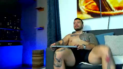 DAVE MAX online show from 04-21-26, 02:51