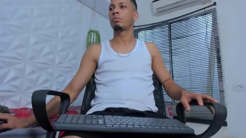 dave online show from 09-12-25, 01:44