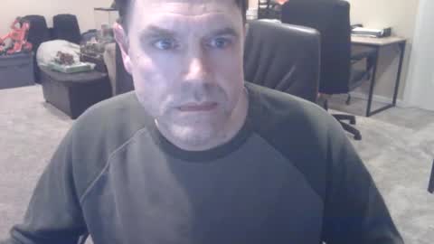 Snapshot of daved14u chatting on 01-22-25, 07:03 daved14u online show from 01-22-25, 07:03