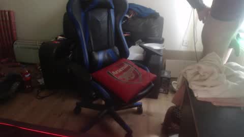 dave online show from 10-24-25, 11:17