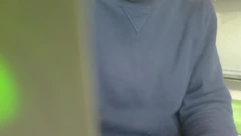 Snapshot of davesmth chatting on 12-01-25, 12:54 Davesmth online show from 12-01-25, 12:54