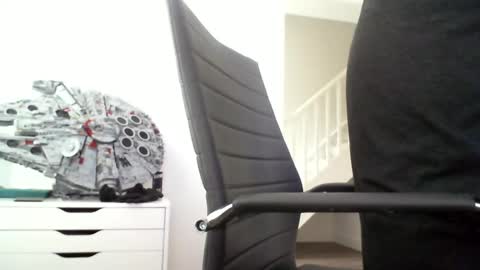 davesu12345 online show from 11-17-25, 08:42