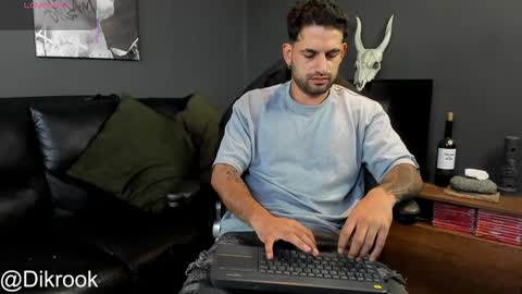 Snapshot of davevilboy chatting on 01-29-25, 12:24 Daves online show from 01-29-25, 12:24