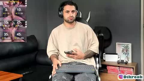Snapshot of davevilboy chatting on 03-11-25, 03:12 Daves online show from 03-11-25, 03:12