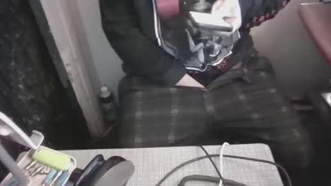 Davey Moor online show from 11-14-25, 06:23