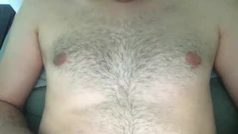 Snapshot of david_1987_cs chatting on 09-27-25, 01:38 Skinny Big online show from 09-27-25, 01:38