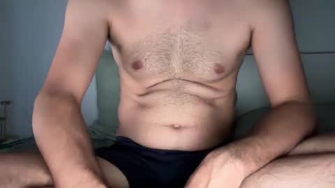 Snapshot of david_1987_cs chatting on 11-06-25, 04:08 Skinny Big online show from 11-06-25, 04:08