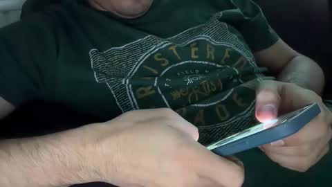 Snapshot of david_1987_cs chatting on 12-04-25, 08:56 Skinny Big online show from 12-04-25, 08:56