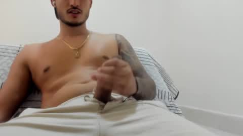 Snapshot of david__ox chatting on 01-26-25, 10:35 david__ox online show from 01-26-25, 10:35