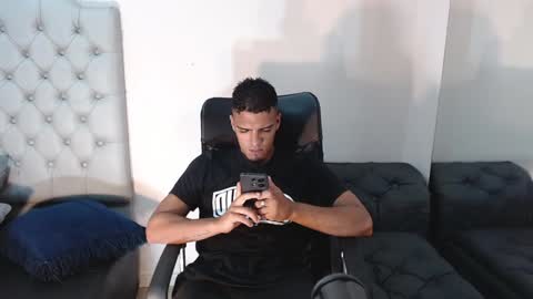 Snapshot of david_bandercock chatting on 01-11-25, 06:56 david_bandercock online show from 01-11-25, 06:56