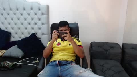 Snapshot of david_bandercock chatting on 01-28-25, 06:38 david_bandercock online show from 01-28-25, 06:38