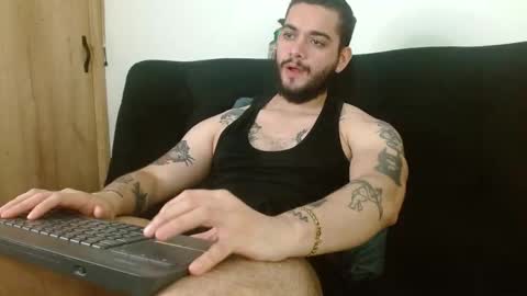 Snapshot of david_franco1 chatting on 10-03-25, 09:45 Twitter davidsanctum online show from 10-03-25, 09:45