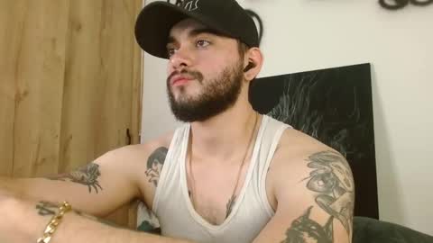 Twitter davidsanctum online show from 03-25-26, 04:18