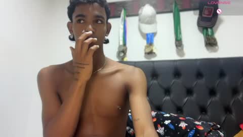 david_hot44 online show from 06-17-26, 02:25