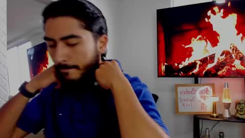 Snapshot of david_johnson372 chatting on 01-12-25, 12:23 Hey im David that loves to explore and speak their fantasies. Very open talktative and nice. Feel free to chat with me online show from 01-12-25, 12:23