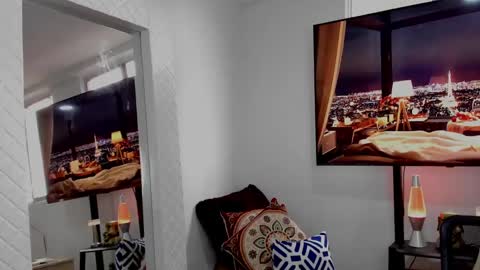 Snapshot of david_johnson372 chatting on 01-17-25, 11:59 Hey im David that loves to explore and speak their fantasies. Very open talktative and nice. Feel free to chat with me online show from 01-17-25, 11:59