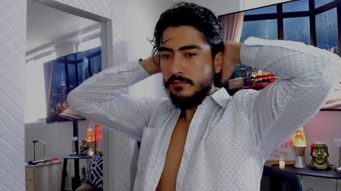 Snapshot of david_johnson372 chatting on 01-20-25, 02:46 Hey im David that loves to explore and speak their fantasies. Very open talktative and nice. Feel free to chat with me online show from 01-20-25, 02:46