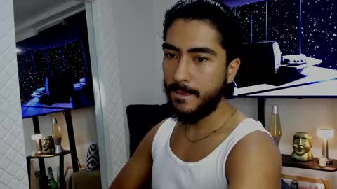 Snapshot of david_johnson372 chatting on 02-02-25, 08:57 Hey im David that loves to explore and speak their fantasies. Very open talktative and nice. Feel free to chat with me online show from 02-02-25, 08:57