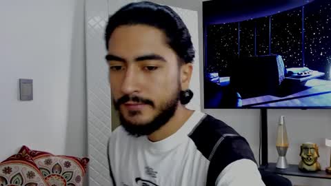 Snapshot of david_johnson372 chatting on 02-20-25, 12:15 Hey im David that loves to explore and speak their fantasies. Very open talktative and nice. Feel free to chat with me online show from 02-20-25, 12:15