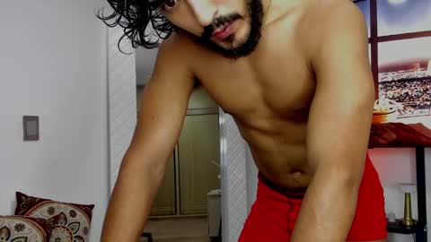 Snapshot of david_johnson372 chatting on 03-02-25, 12:31 Hey im David that loves to explore and speak their fantasies. Very open talktative and nice. Feel free to chat with me online show from 03-02-25, 12:31