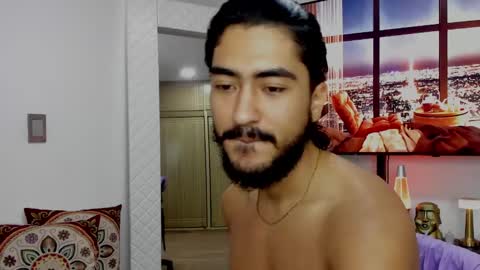 Snapshot of david_johnson372 chatting on 03-09-25, 02:29 Hey im David that loves to explore and speak their fantasies. Very open talktative and nice. Feel free to chat with me online show from 03-09-25, 02:29