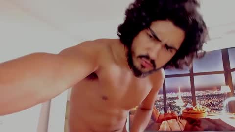 Snapshot of david_johnson372 chatting on 03-12-25, 03:18 Hey im David that loves to explore and speak their fantasies. Very open talktative and nice. Feel free to chat with me online show from 03-12-25, 03:18