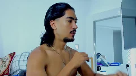 Snapshot of david_johnson372 chatting on 09-16-25, 10:27 Hey im David that loves to explore and speak their fantasies. Very open talktative and nice. Feel free to chat with me online show from 09-16-25, 10:27