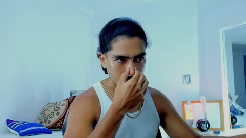 Snapshot of david_johnson372 chatting on 09-23-25, 01:08 Hey im David that loves to explore and speak their fantasies. Very open talktative and nice. Feel free to chat with me online show from 09-23-25, 01:08