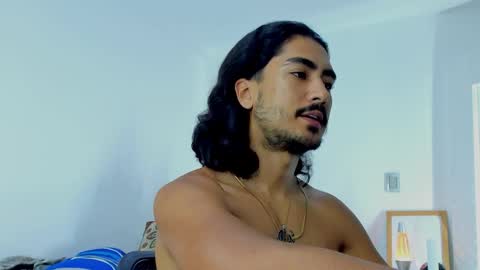 Snapshot of david_johnson372 chatting on 10-13-25, 01:27 Hey im David that loves to explore and speak their fantasies. Very open talktative and nice. Feel free to chat with me online show from 10-13-25, 01:27