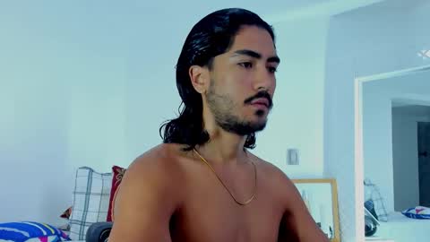 Snapshot of david_johnson372 chatting on 10-21-25, 11:22 Hey im David that loves to explore and speak their fantasies. Very open talktative and nice. Feel free to chat with me online show from 10-21-25, 11:22