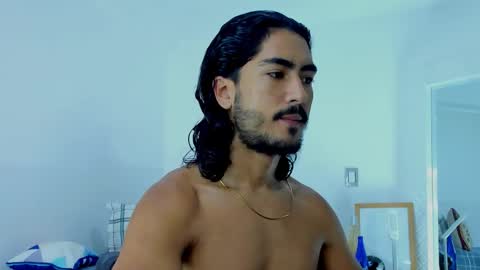 Snapshot of david_johnson372 chatting on 11-07-25, 10:26 Hey im David that loves to explore and speak their fantasies. Very open talktative and nice. Feel free to chat with me online show from 11-07-25, 10:26