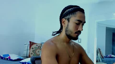 Snapshot of david_johnson372 chatting on 11-16-25, 09:26 Hey im David that loves to explore and speak their fantasies. Very open talktative and nice. Feel free to chat with me online show from 11-16-25, 09:26