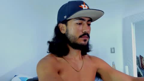 Snapshot of david_johnson372 chatting on 12-03-25, 12:58 Hey im David that loves to explore and speak their fantasies. Very open talktative and nice. Feel free to chat with me online show from 12-03-25, 12:58