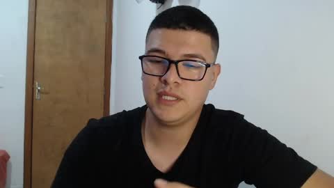 Snapshot of david_smit_ chatting on 05-16-26, 02:19 david smit online show from 05-16-26, 02:19