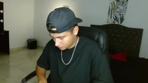 Snapshot of davidbless chatting on 09-15-25, 12:10 David Bless online show from 09-15-25, 12:10