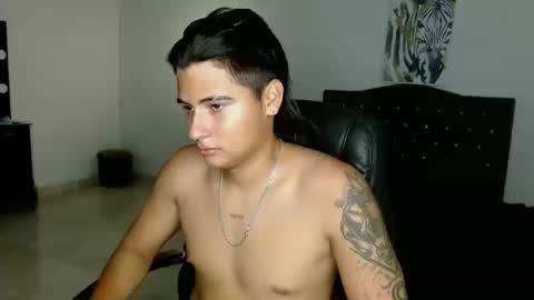 Snapshot of davidbless chatting on 09-17-25, 01:18 David Bless online show from 09-17-25, 01:18