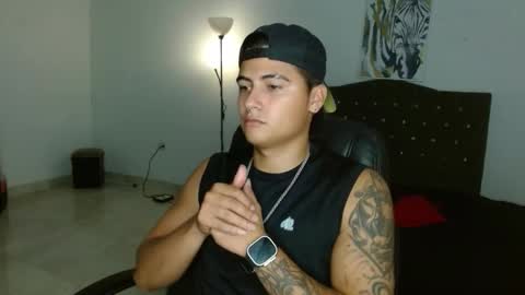 Snapshot of davidbless chatting on 09-30-25, 01:43 David Bless online show from 09-30-25, 01:43