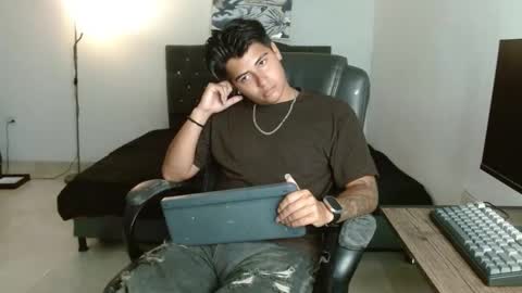 Snapshot of davidbless chatting on 02-23-26, 12:19 David Bless online show from 02-23-26, 12:19