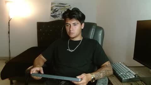 Snapshot of davidbless chatting on 03-07-26, 02:41 David Bless online show from 03-07-26, 02:41