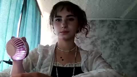 Regina online show from 07-12-26, 08:27