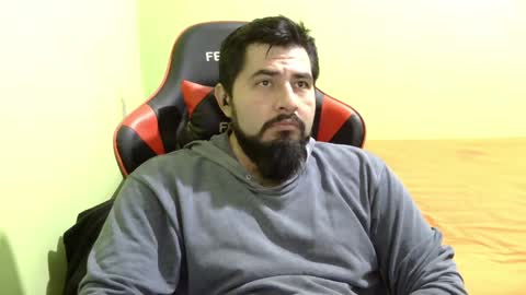 Snapshot of daviddelz chatting on 12-02-24, 05:48 David online show from 12-02-24, 05:48