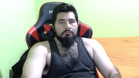 Snapshot of daviddelz chatting on 12-10-24, 05:17 David online show from 12-10-24, 05:17